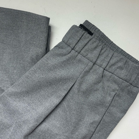 Ann Taylor Pull-On Pleated Wide Leg Pants - Picture 4 of 9